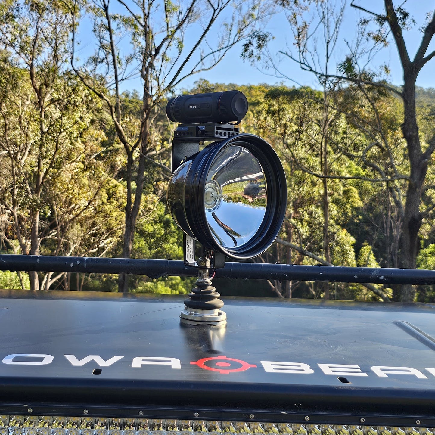 7" QH Spotlight w Thermal Mount
